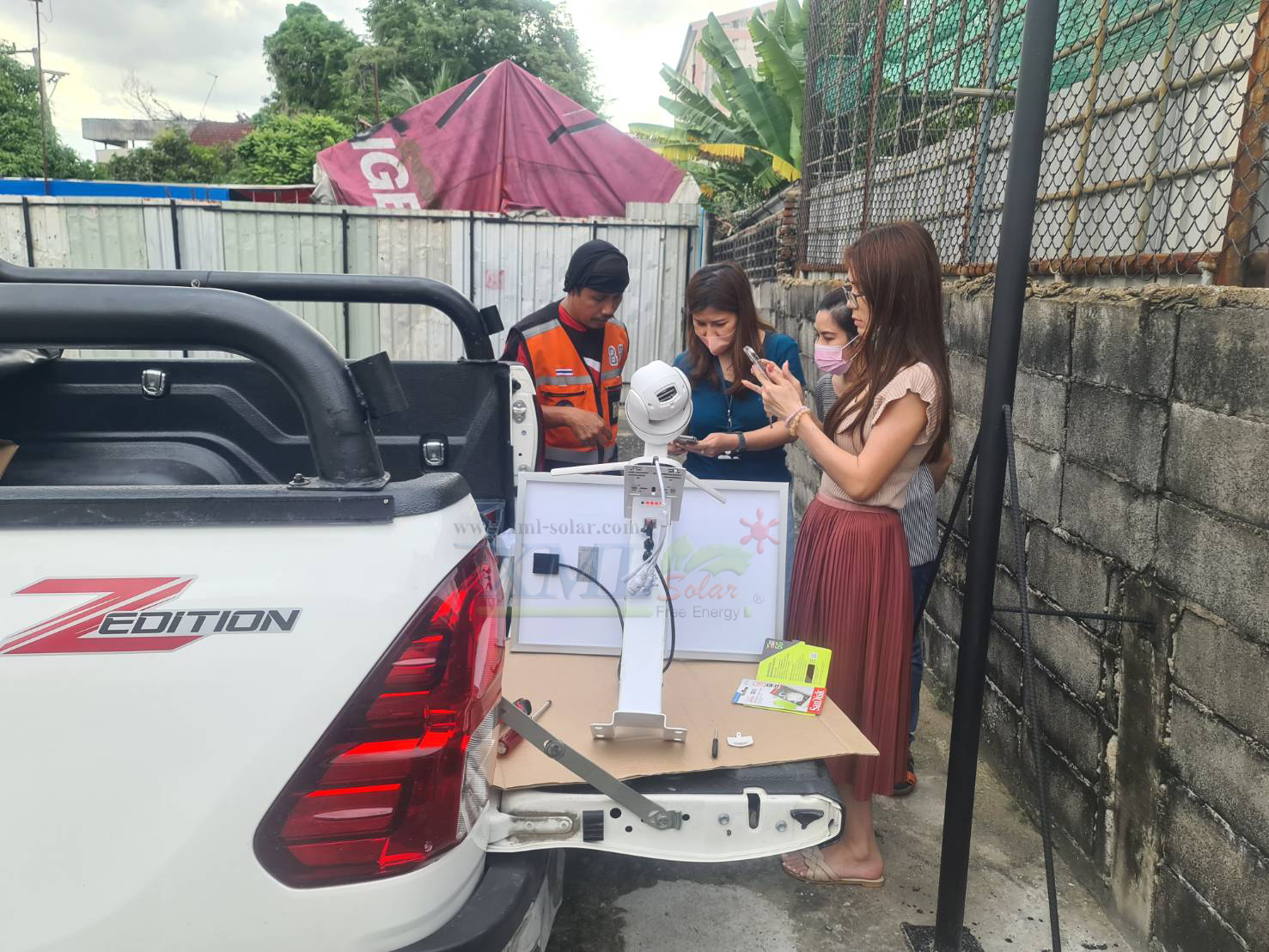 กล้องวงจรปิดโซล่าเซลล์ 40W. / ใช้simcard 4G (1080P) Solar CCTV Camera With 4G