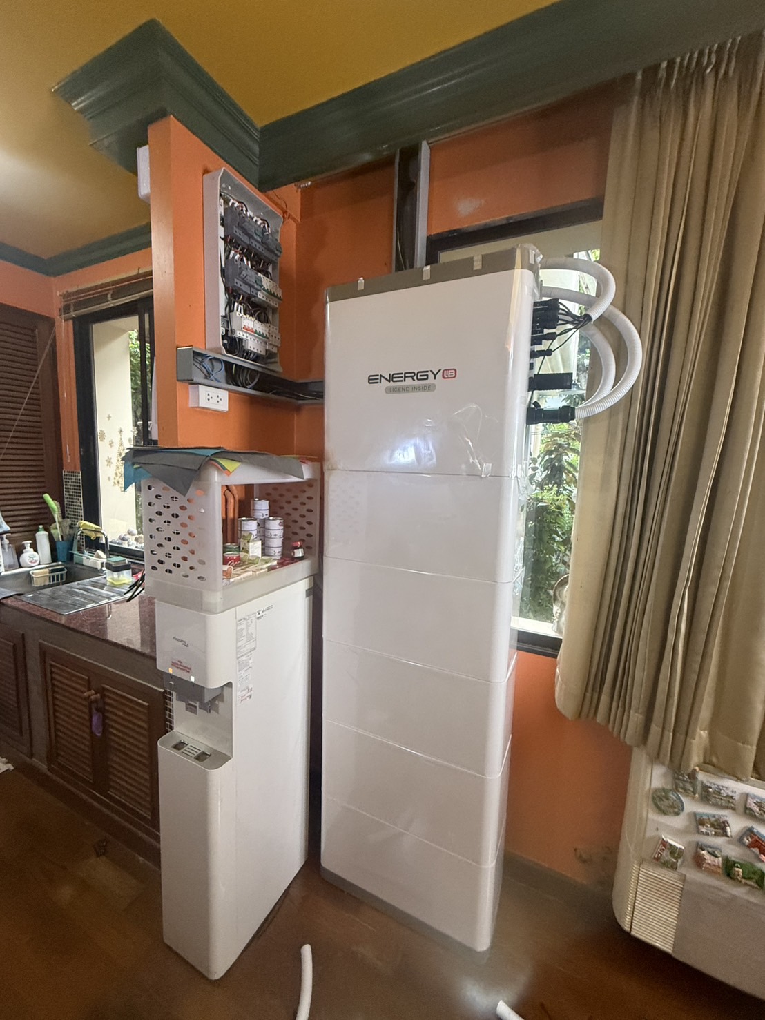 ระบบโซล่าเซลล์ติดหลังคา Energy LiB Solar Rooftop P1 All-In-One ขนาด 15kW (ON/OFF-GRID / Hybrid) 3 Phase Battery 20kW พร้อมติดตั้ง