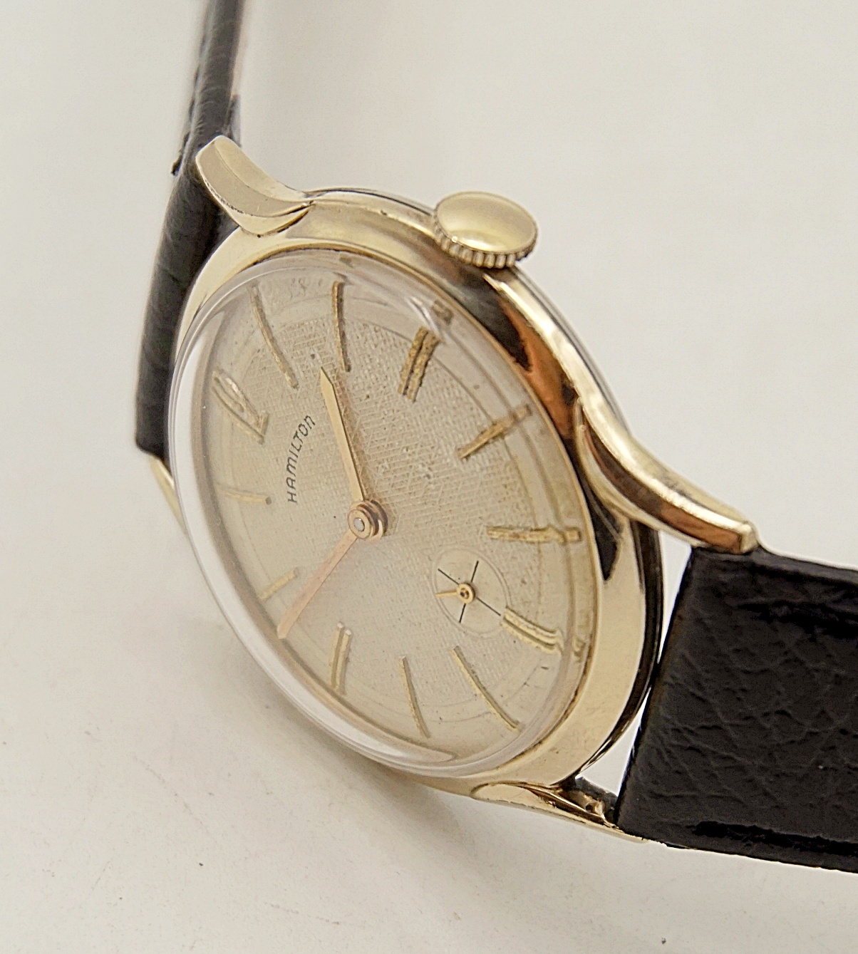 นาฬิกาเก่า HAMILTON ไขลานสองเข็มครึ่ง