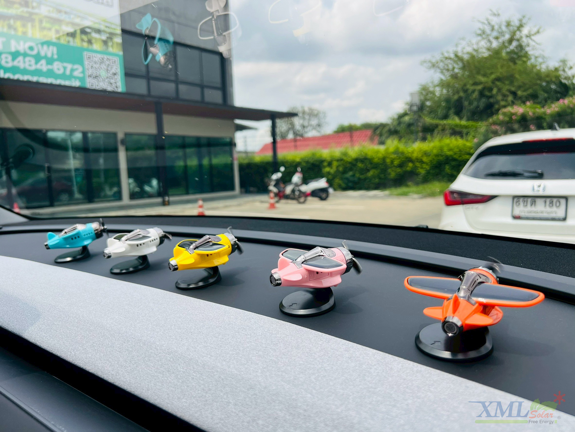 เครื่องบิน ดุ๊กดิ๊กโซล่าเซลล์ รุ่น AIR-66