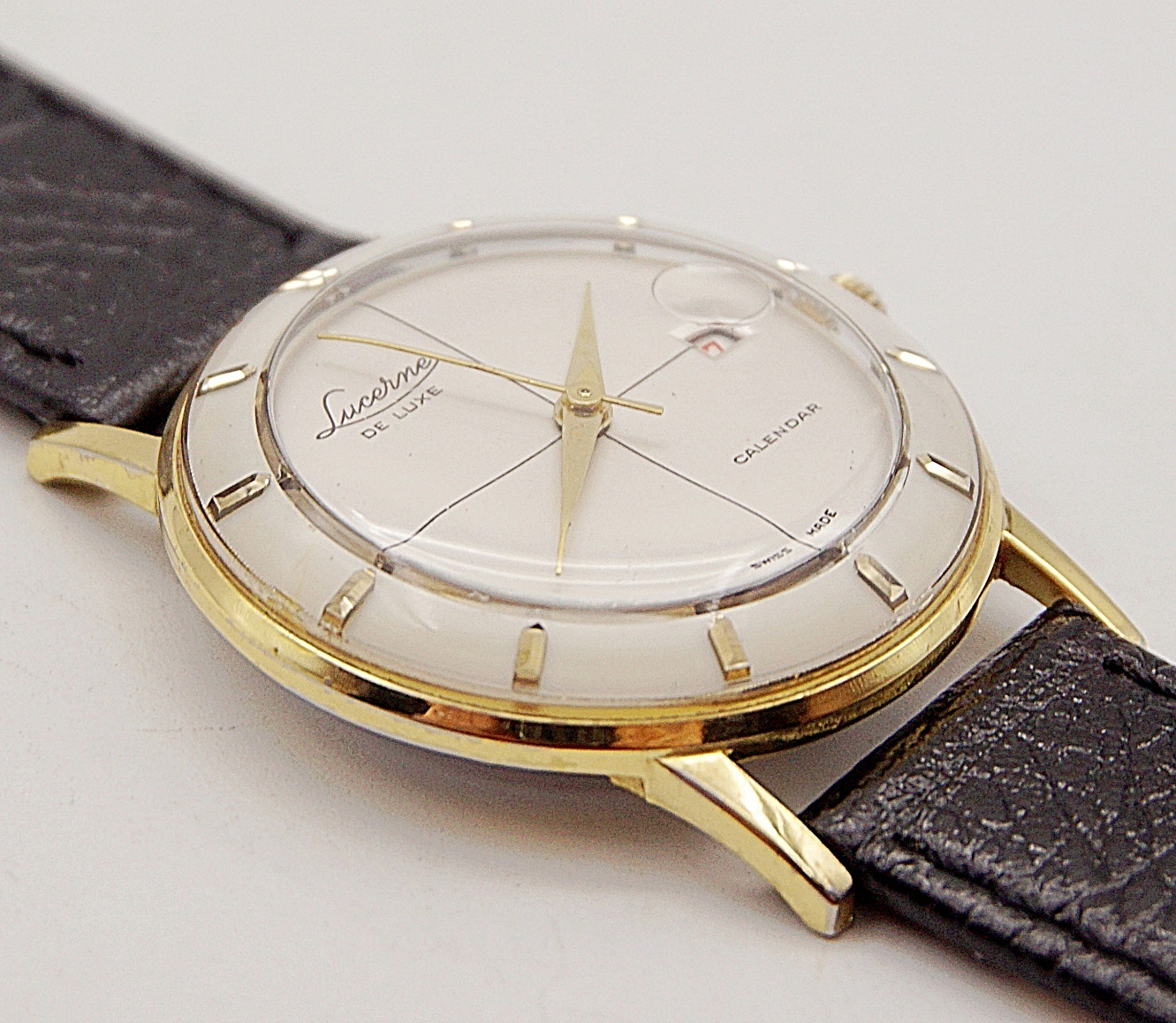 นาฬิกาเก่า LUCERNE ไขลาน