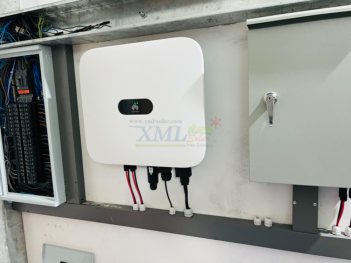 ระบบโซล่าเซลล์ติดหลังคา (Solar Rooftop) ขนาด 5 KW (ON-GRID) Three Phase พร้อมติดตั้ง