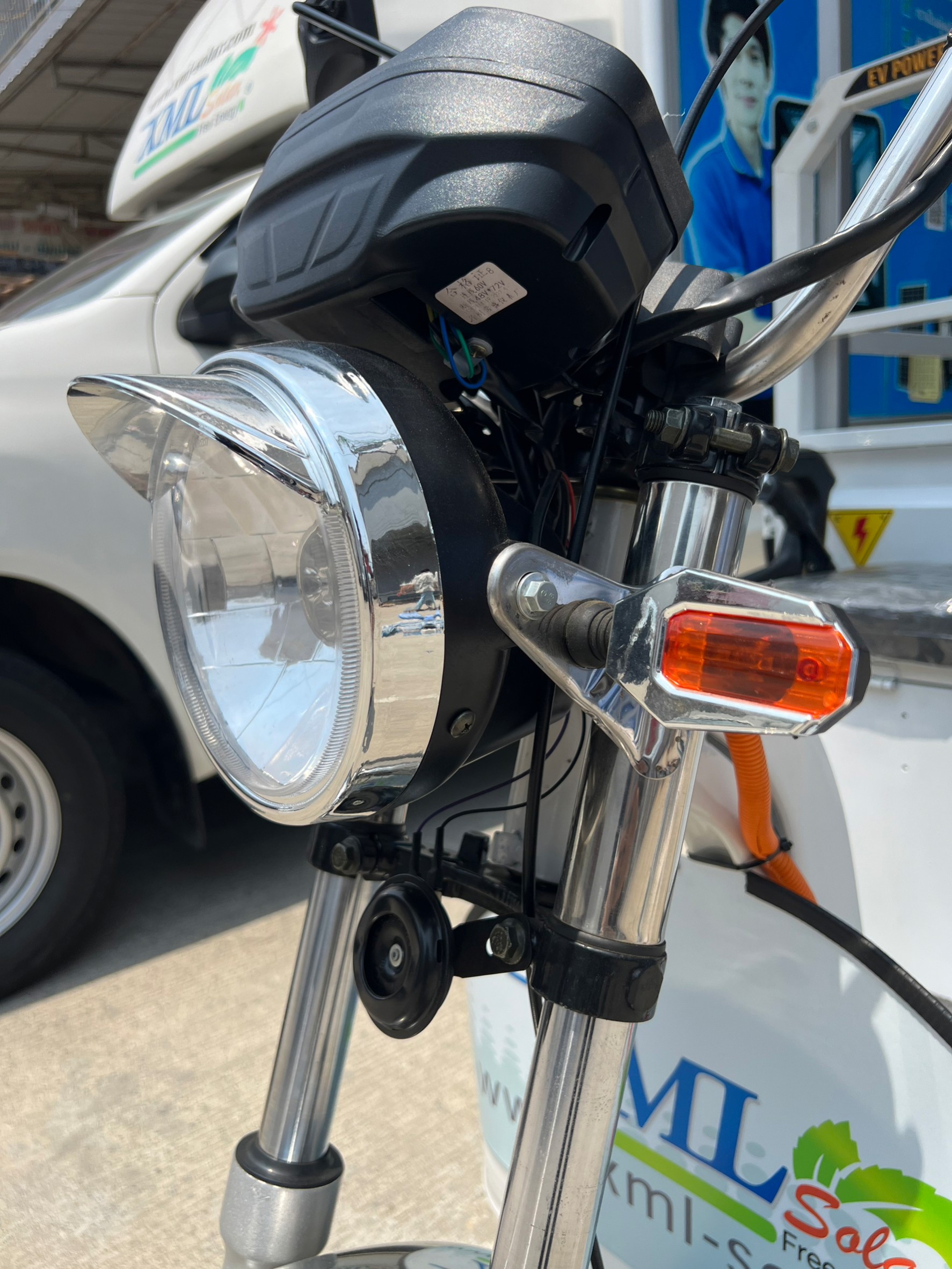 รถกระบะ 3 ล้อ โซล่าเซลล์