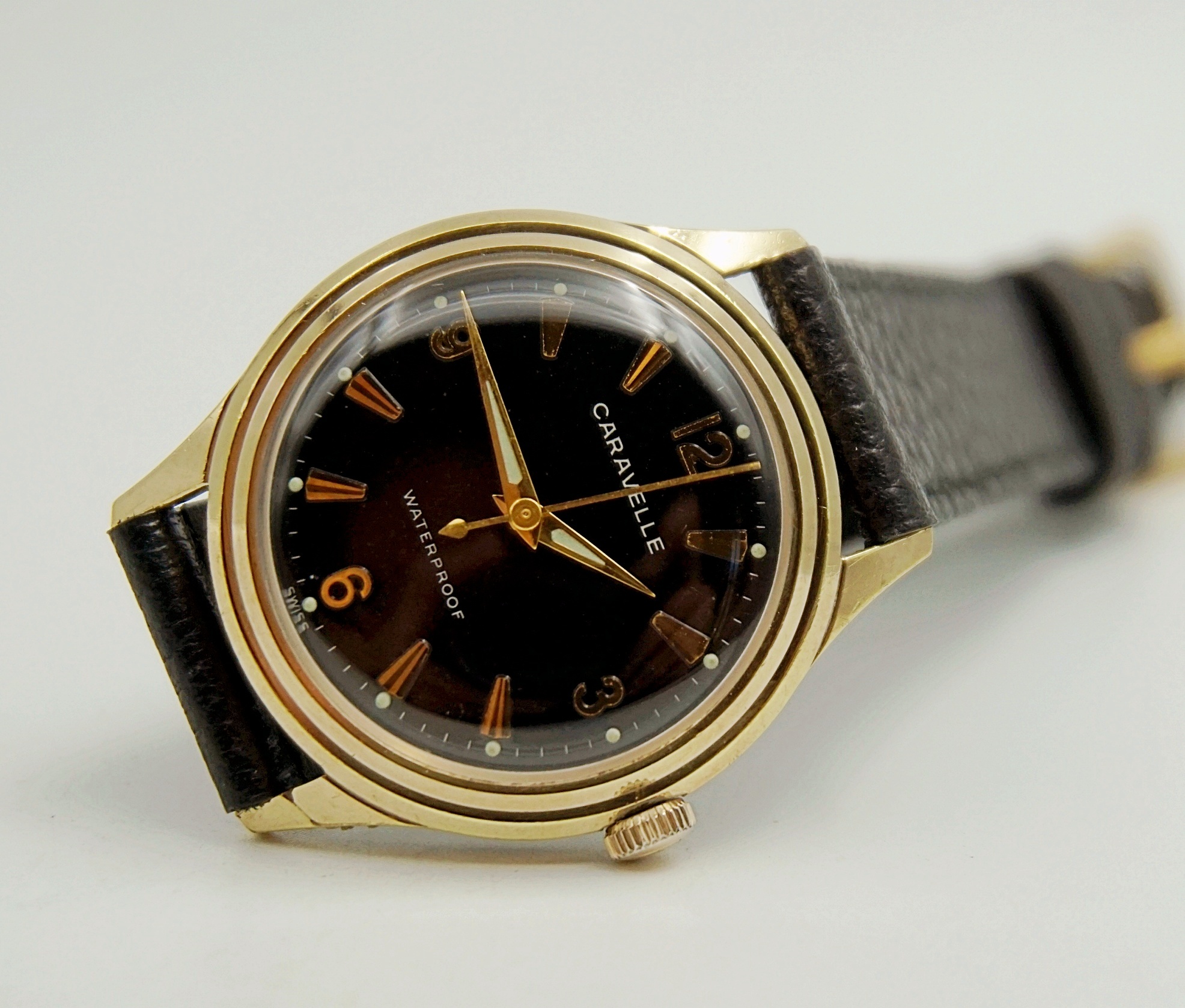 นาฬิกาเก่า CARAVELLE ไขลาน