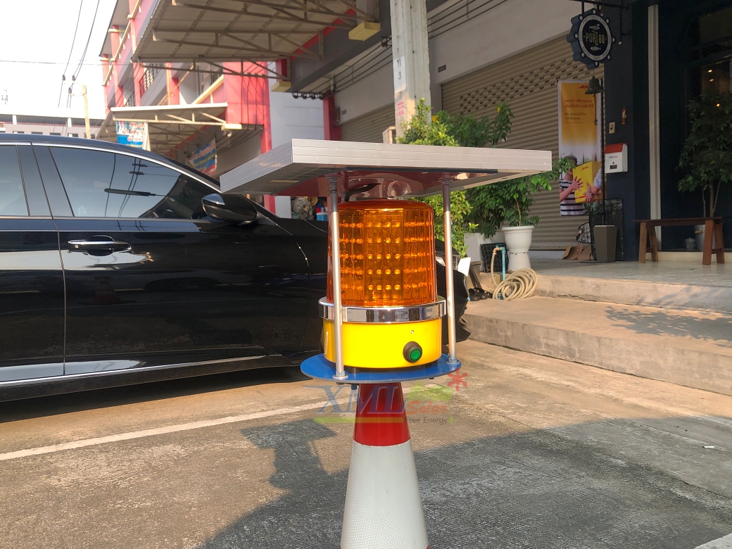 ไฟไซเรนพลังงานแสงอาทิตย์ (แสง : สีเหลือง) 10 watt