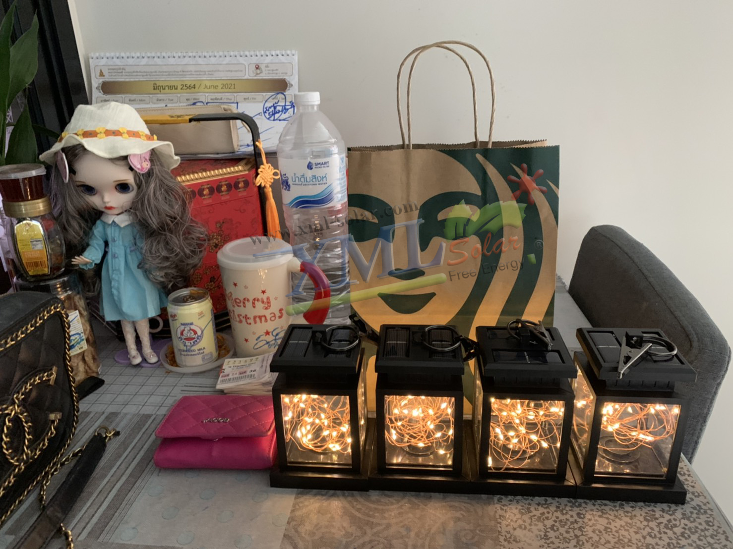 ไฟห้อยโซล่าเซลล์ ทรงสี่เหลียม สีดำ 30 SMD LED (แสง:เหลืองวอมไวท์)