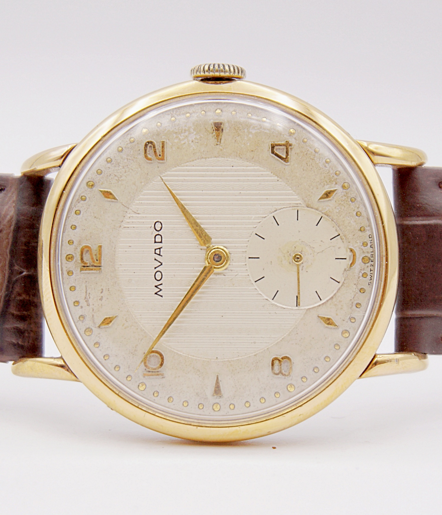 นาฬิกาเก่า MOVADO ไขลานสองเข็มครึ่ง