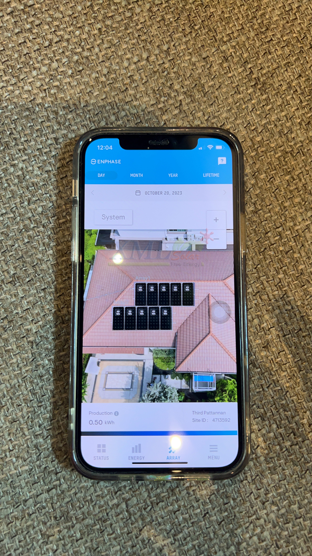 ระบบโซล่าเซลล์ติดหลังคา Enphase Solar Rooftop ขนาด 5.04 KW (ON-GRID) 3 Phase พร้อมติดตั้ง