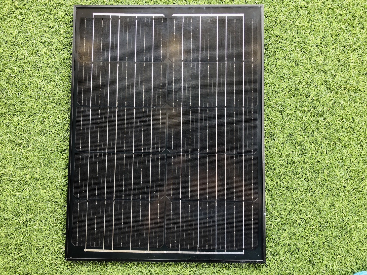 ไฟสปอตไลท์โซล่าเซลล์ 400 W. รุ่น Modi x XML ไซต์ใหญ่ (เเสง : ขาว)