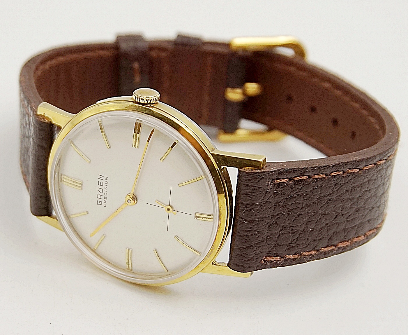 นาฬิกาเก่า GRUEN ไขลานสองเข็มครึ่ง