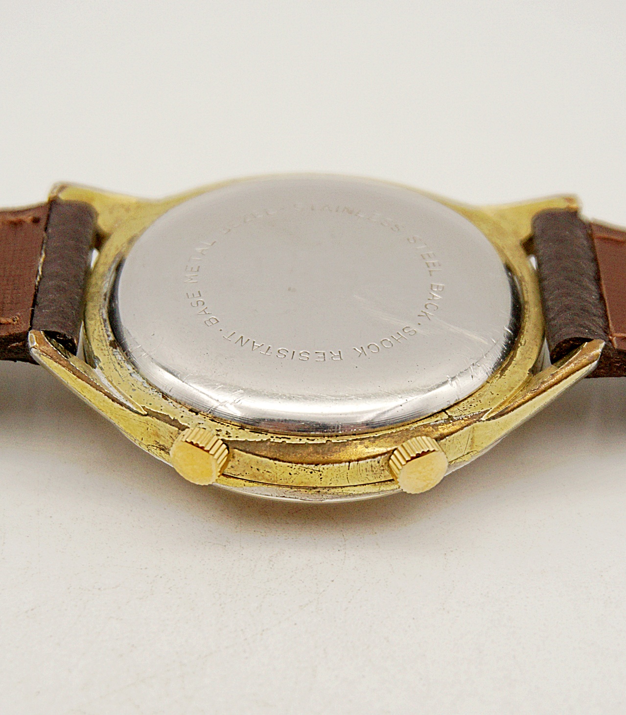 นาฬิกาเก่า NEUVEX ไขลานพร้อมปฎิทิน