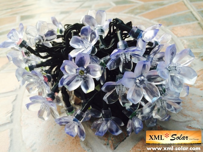 ไฟกระพริบโซล่าเซลล์ รูป ดอกไม้ 50 ดอก (เเสง : ผสม 4 สี)