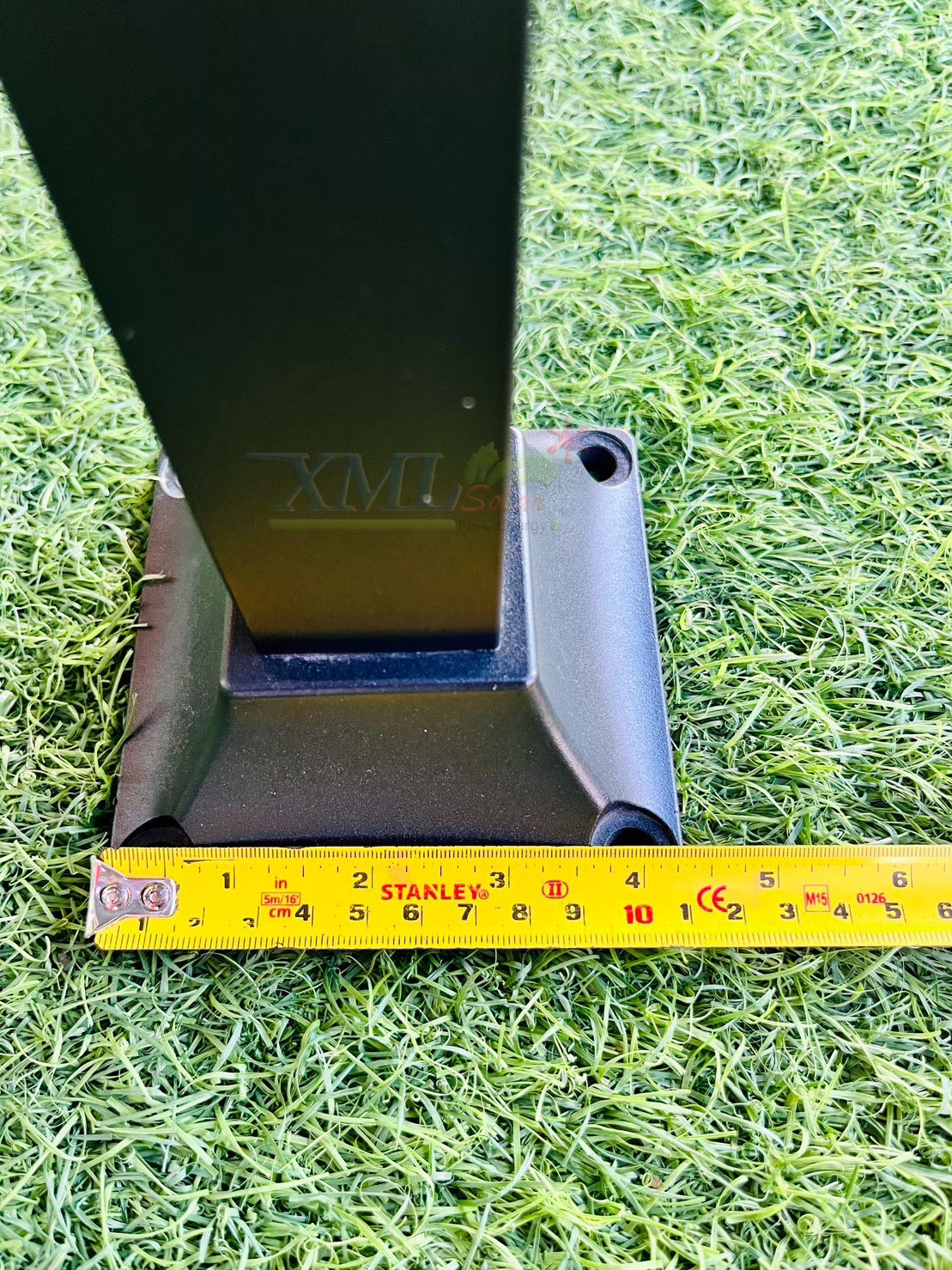 ไฟตั้งพื้นโซล่าเซลล์ ทรงเหลี่ยมสูง 60 ซม. (เปิดได้ 2 แสง)