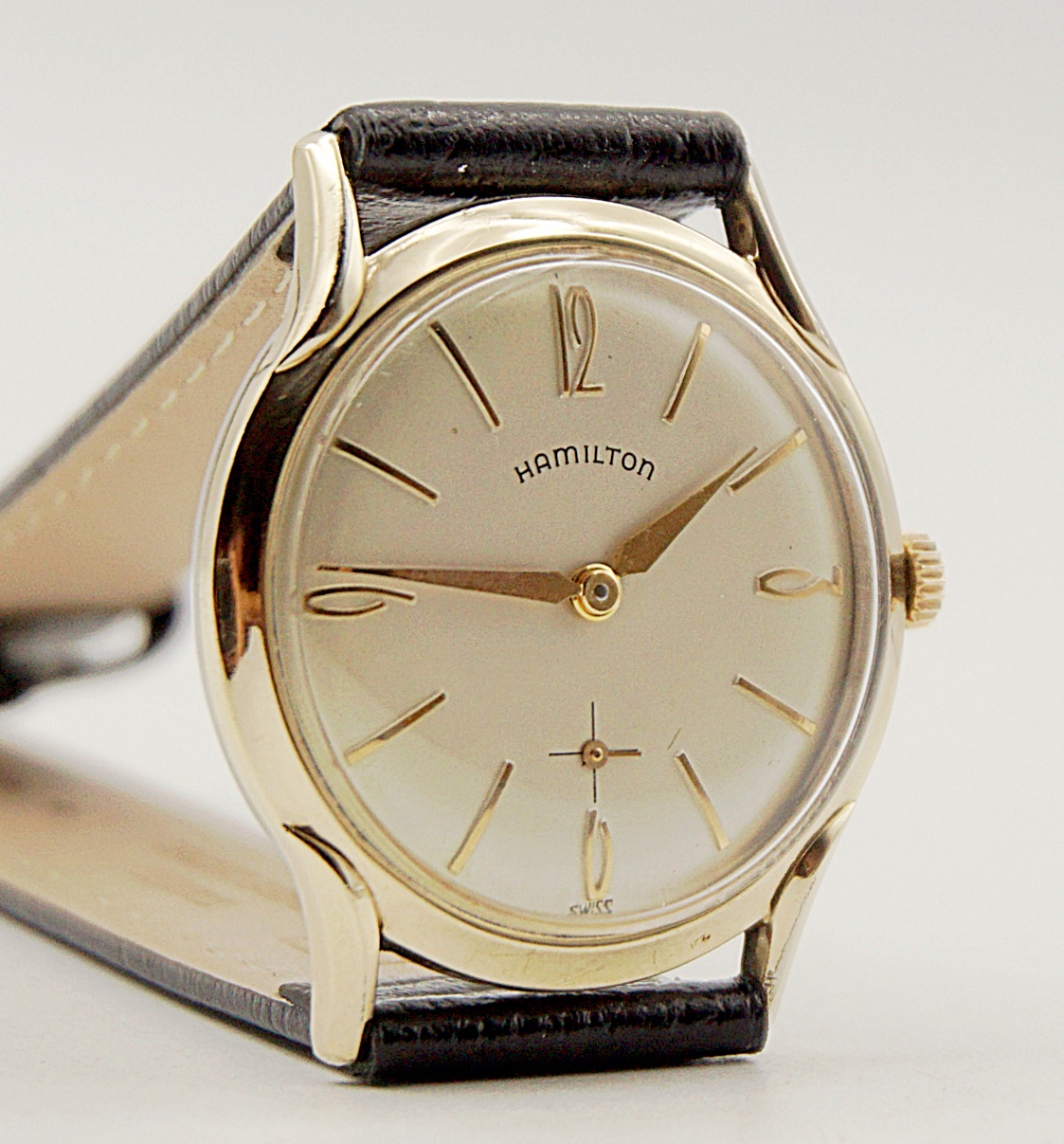 นาฬิกาเก่า HAMILTON ไขลานสองเข็มครึ่ง