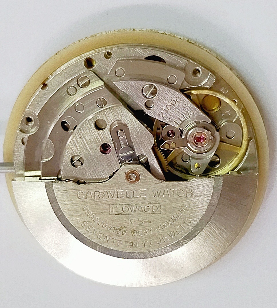 นาฬิกาเก่า CARAVELLE ออโตเมติก