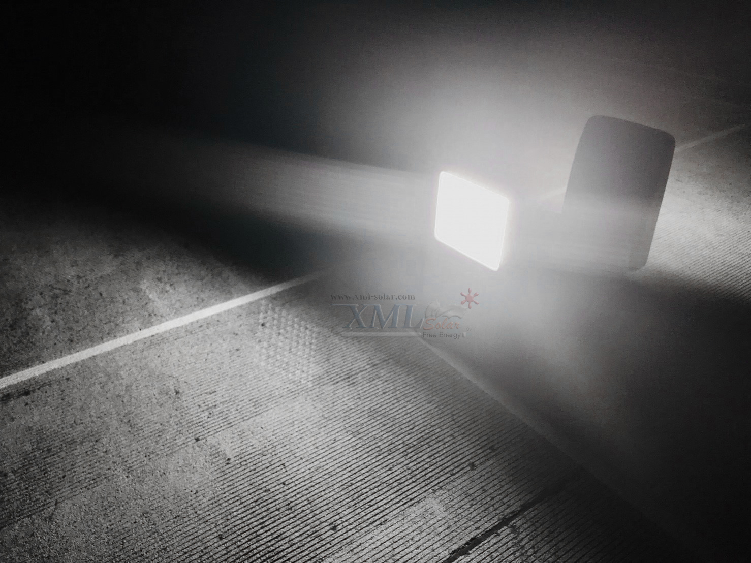 ไฟสปอตไลท์โซล่าเซลล์ 6800 Lumens. ไซต์ใหญ่ (เเสง : ขาว)