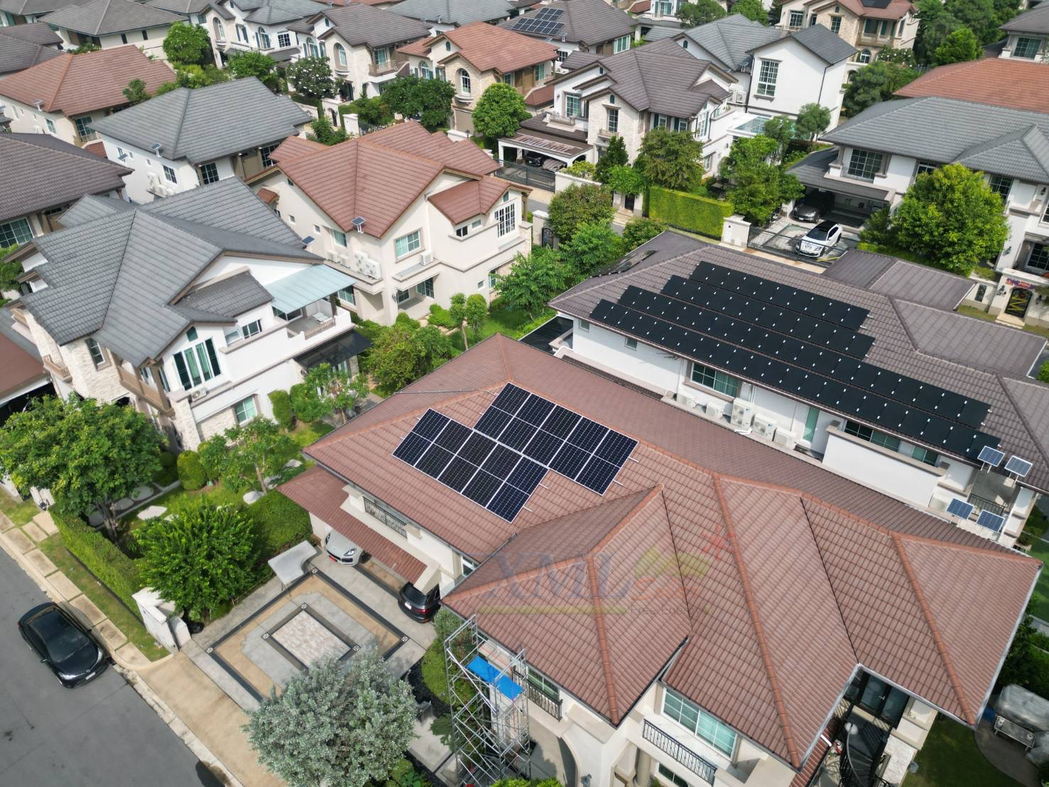 ระบบโซล่าเซลล์ติดหลังคา Enphase Solar Rooftop ขนาด 5.04 KW (ON-GRID) 3 Phase พร้อมติดตั้ง