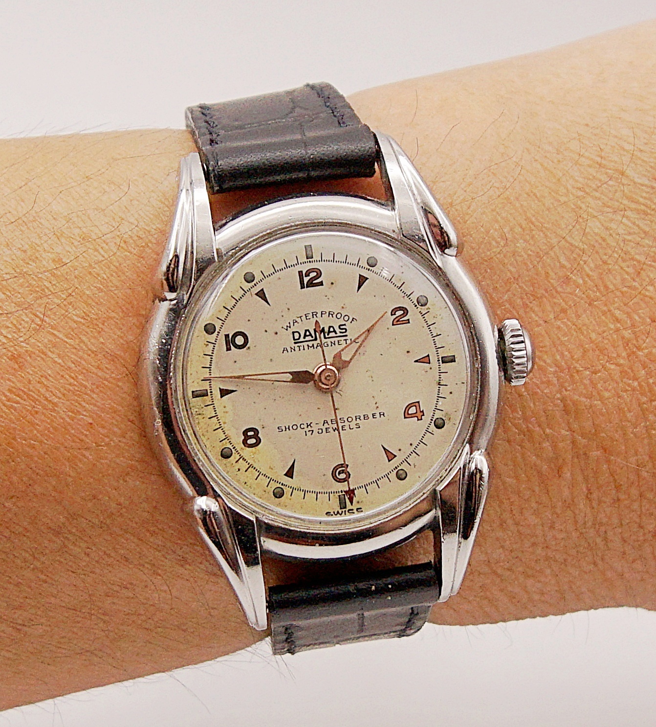 นาฬิกาเก่า DAMAS ไขลาน