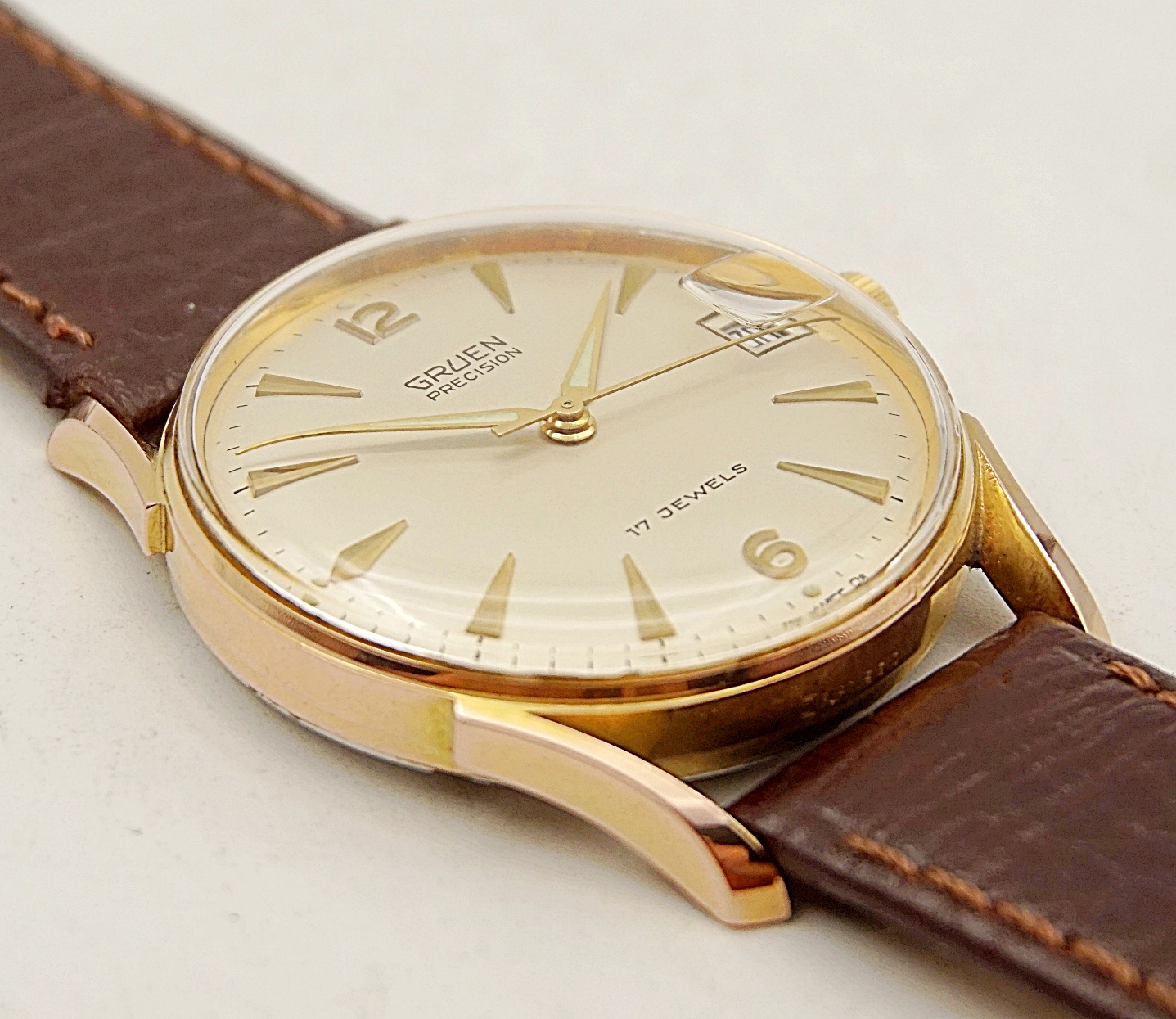 นาฬิกาเก่า GRUEN ไขลาน