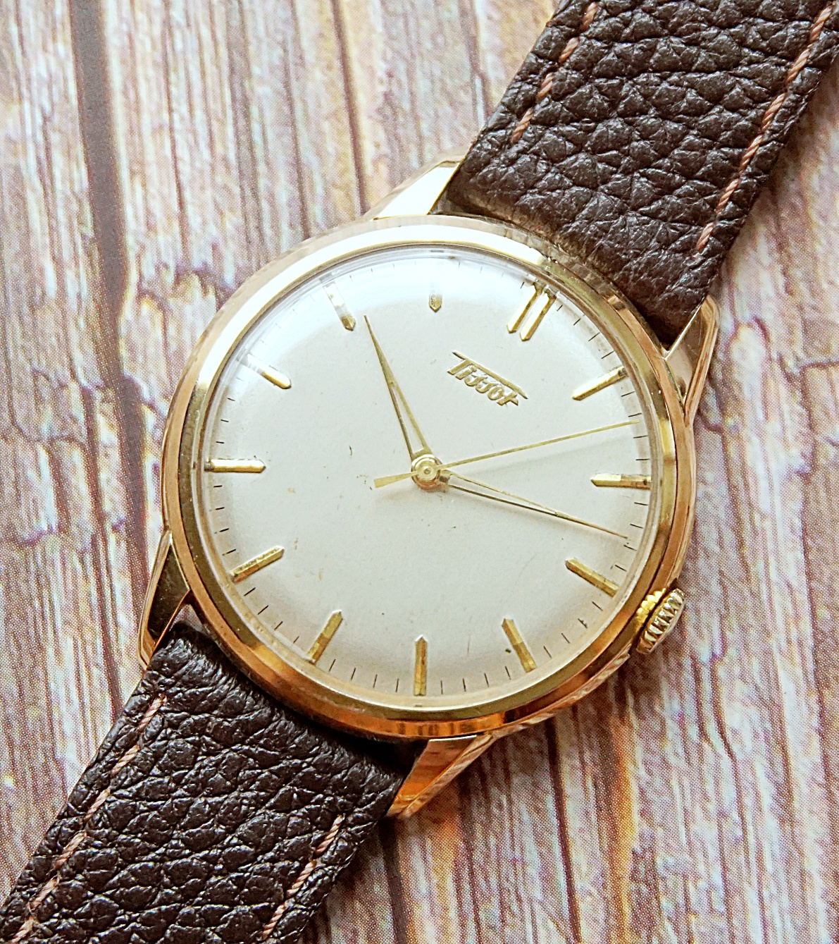 นาฬิกาเก่า TISSOT ไขลาน