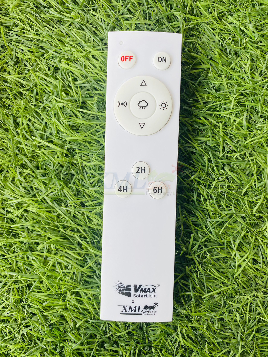 โคมไฟถนนโซล่าเซลล์ Vmax x XML 200W Series 2020 (แสง : เหลืองวอมไวท์)