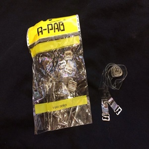 สายเสื้อในใส สำหรับเปลี่ยนกับเสื้อในได้ทุกชนิด ตะขอเป็นตะขอเหล็ก ยาว36 ซม.หนา 8 มม. ราคาคู่ละ 29 บาท