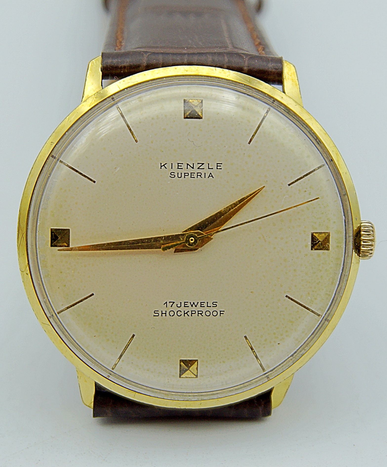นาฬิกาเก่า KIENZLE ไขลาน