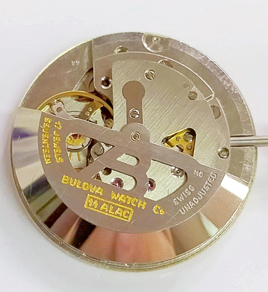 นาฬิกาเก่า BULOVA ออโตเมติก
