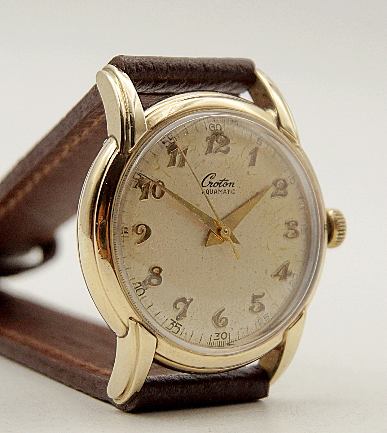 นาฬิกาเก่า CROTON ออโตเมติกครึ่งรอบ