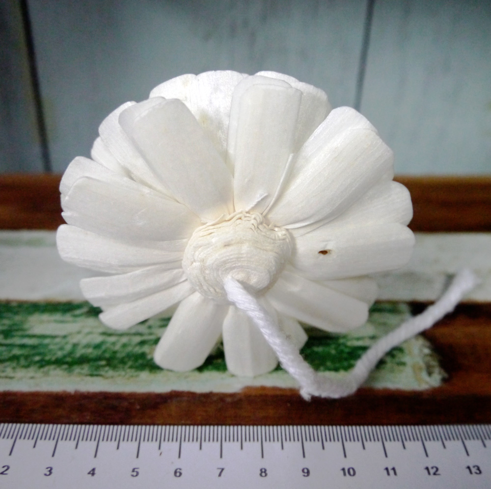 ดอกไม้ดูดน้ำหอม มะลิซ้อน 8cm ติดเชือก