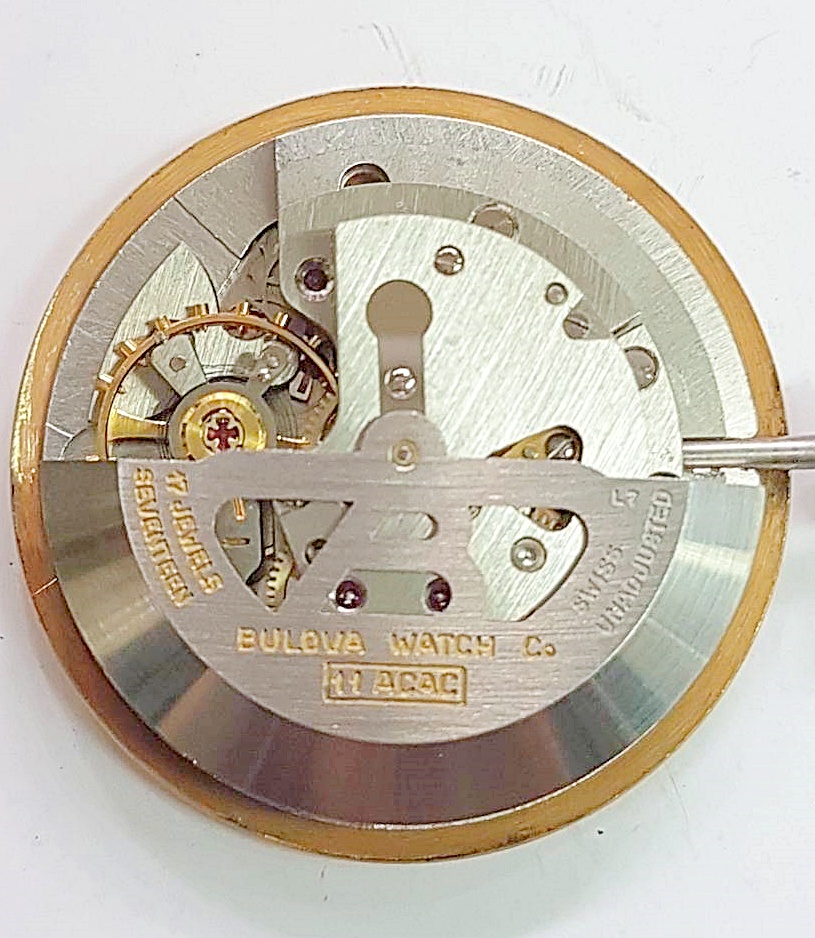 นาฬิกาเก่า BULOVA ออโตเมติก