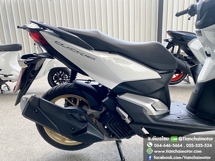 ★ดาวน์2,000★ CLICK160 ปี 66 วิ่งน้อย ตัวรีโมท สภาพป้ายแดง ดอกยางแน่น ชุดสีสวยเป๊ะทั้งคัน เครื่องดี ศูนย์ดี ราคา 55,500