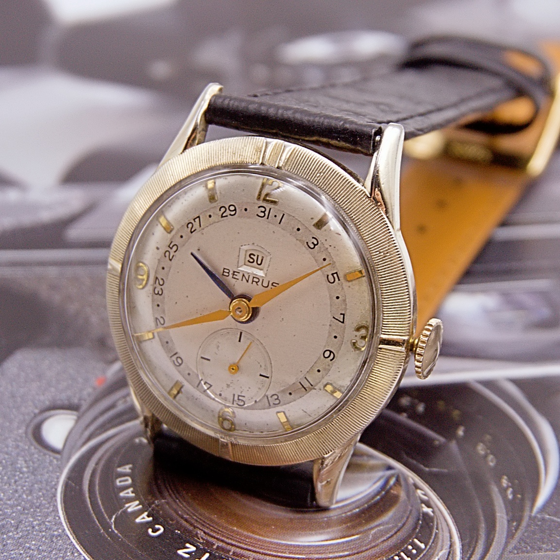 นาฬิกาเก่า BENRUS POINTER DATE ไขลาน