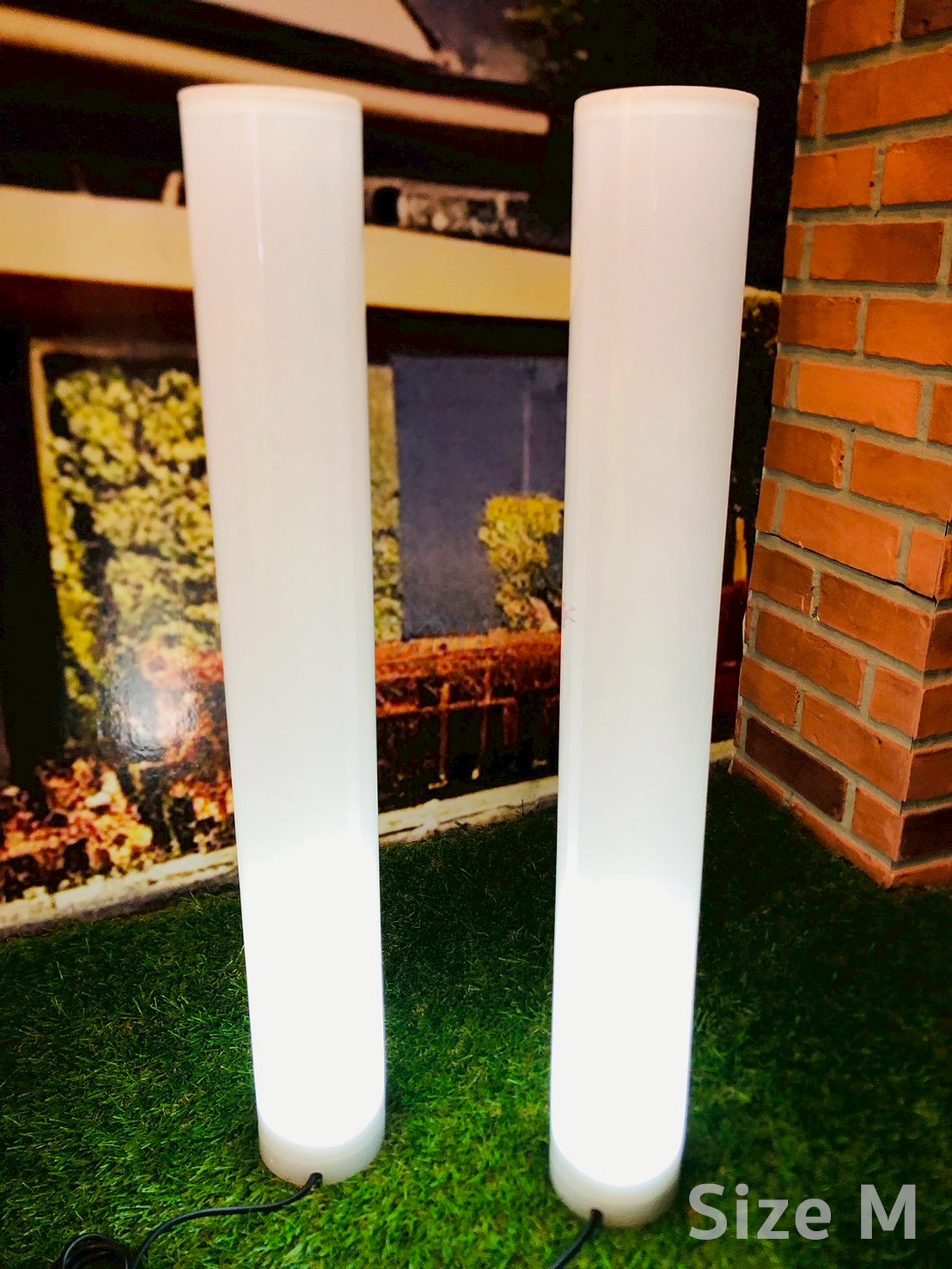 โคมไฟตั้งพื้นโซล่าเซลล์ รุ่น TC-11838 (แสงขาว + เหลืองวอมไวท์)