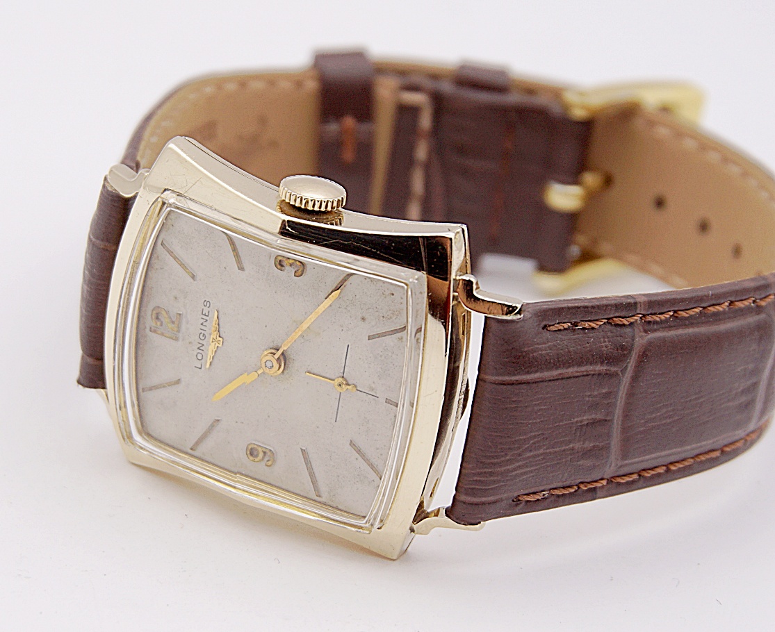 นาฬิกาเก่า LONGINES ไขลานสองเข็มครึ่ง