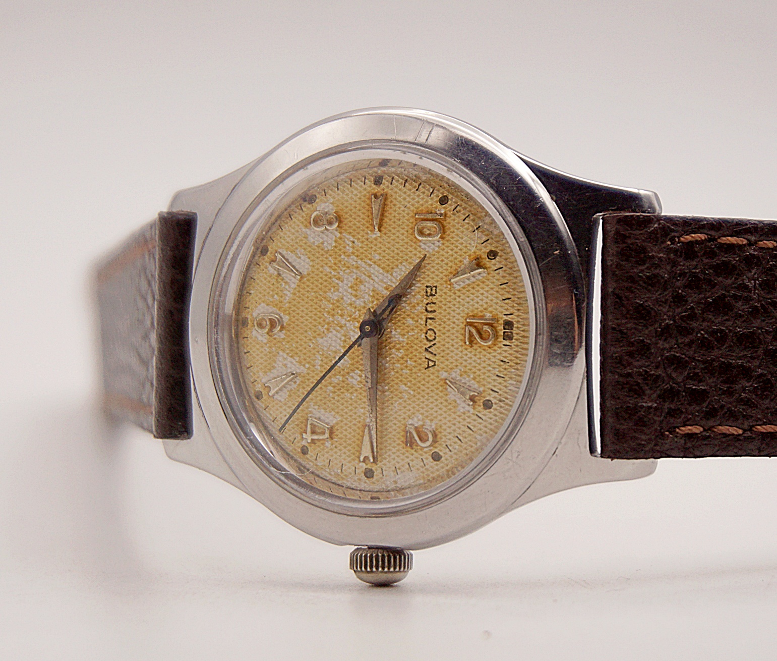 นาฬิกาเก่า BULOVA ไขลาน