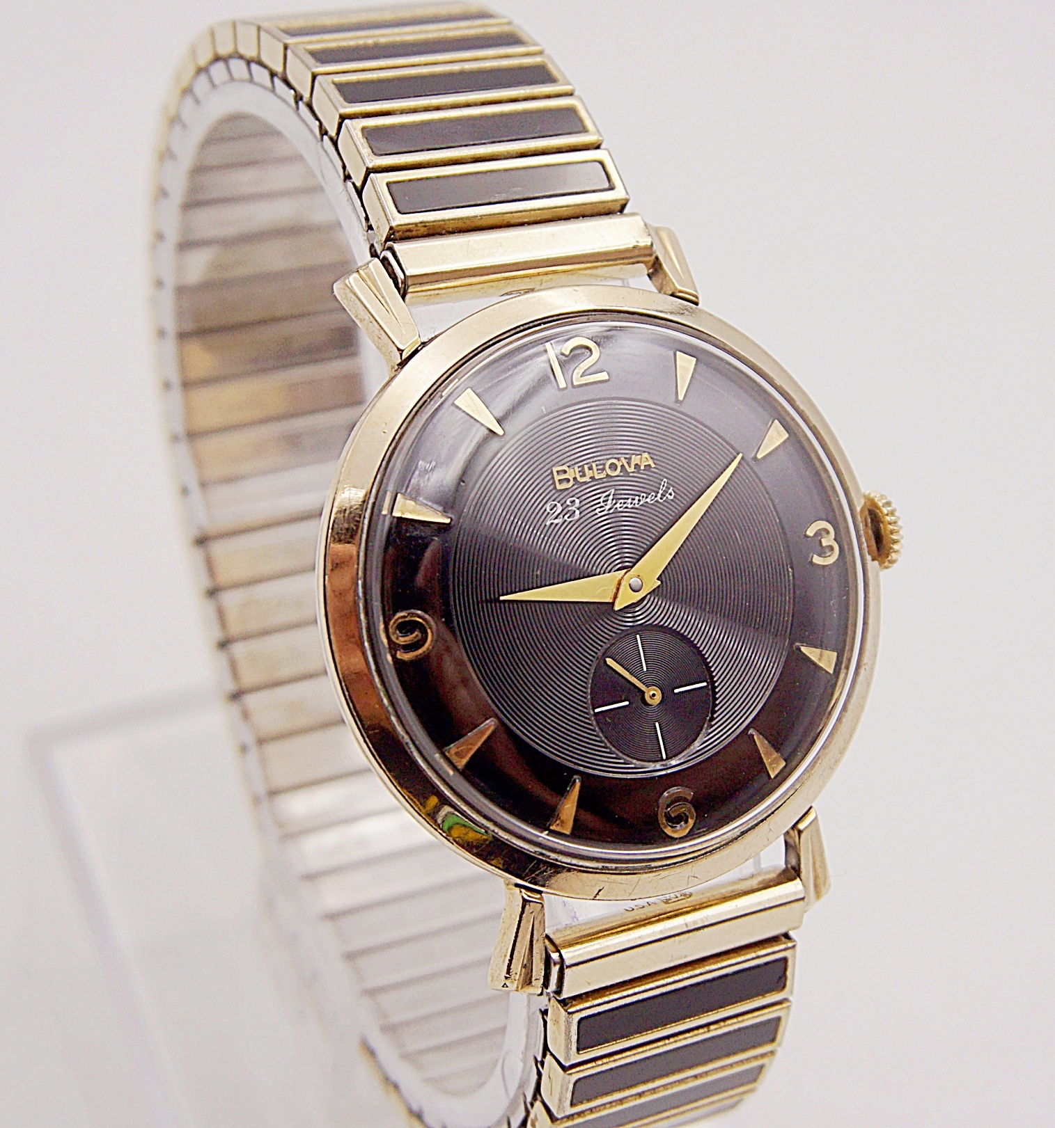 นาฬิกาเก่า BULOVA ไขลาน