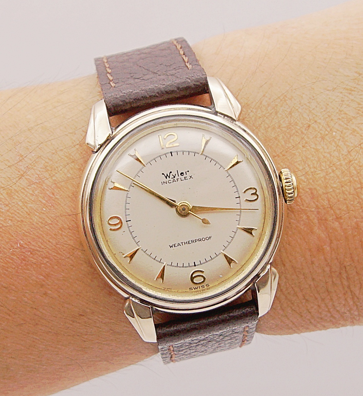 นาฬิกาเก่า WYLER ไขลาน