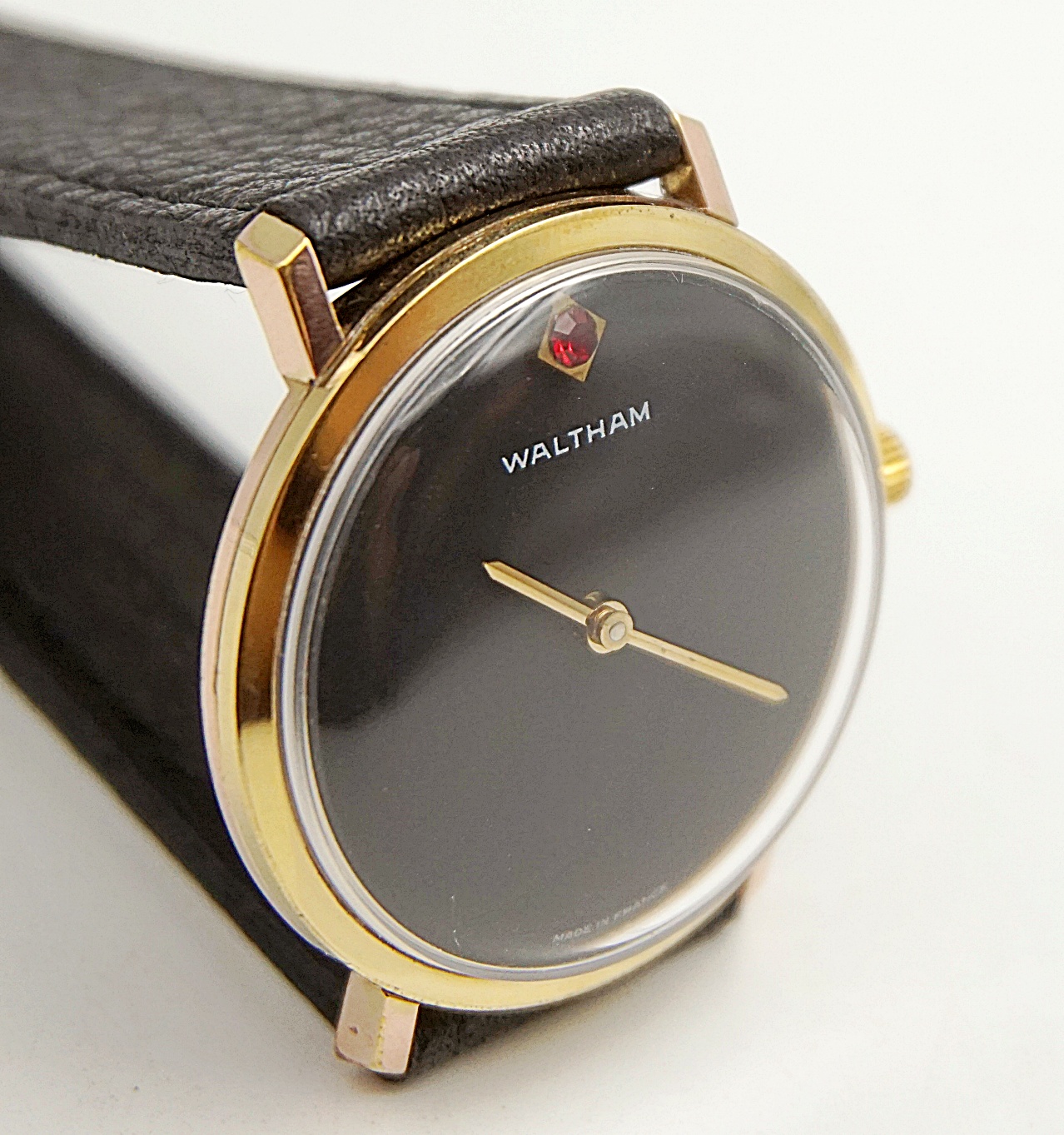 นาฬิกาเก่า WALTHAM ไขลาน