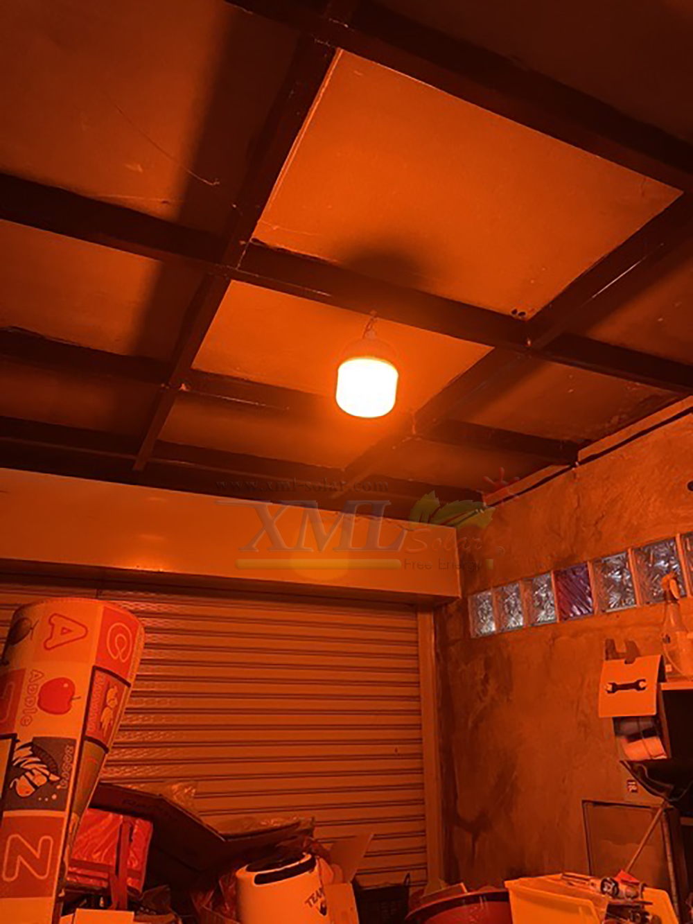 โคมไฟตุ้มโซล่าเซลล์ รุ่น 300w. (กล่องสีน้ำตาล) (เปิดได้ 3 แสง)