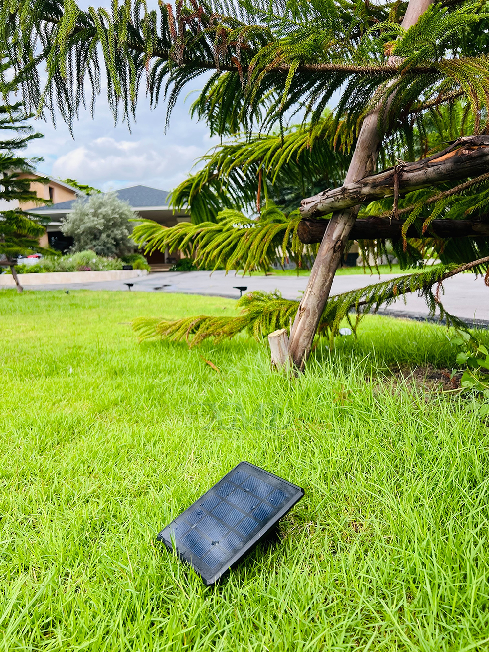 สปอร์ตไลท์ปักสนามโซล่าเซลล์ รุ่น SSL-001