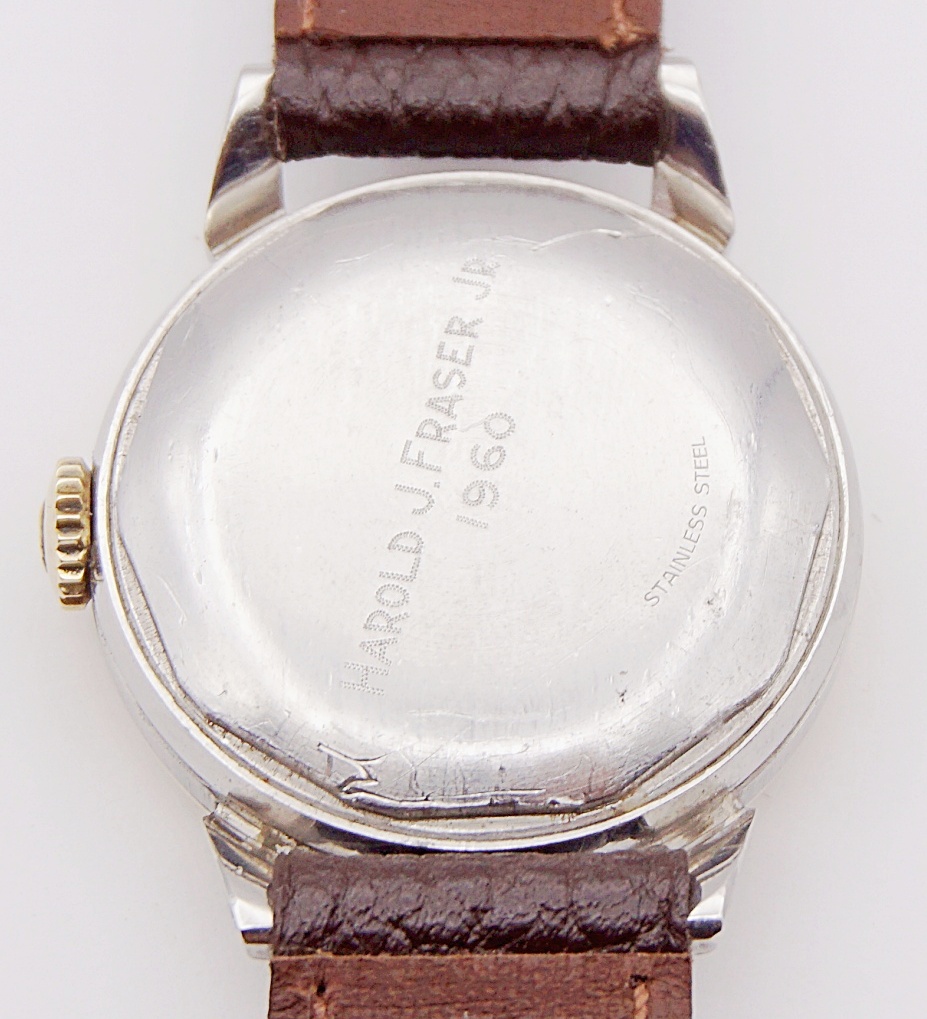 นาฬิกาเก่า MOVADO ออโตเมติกครึ่งรอบ