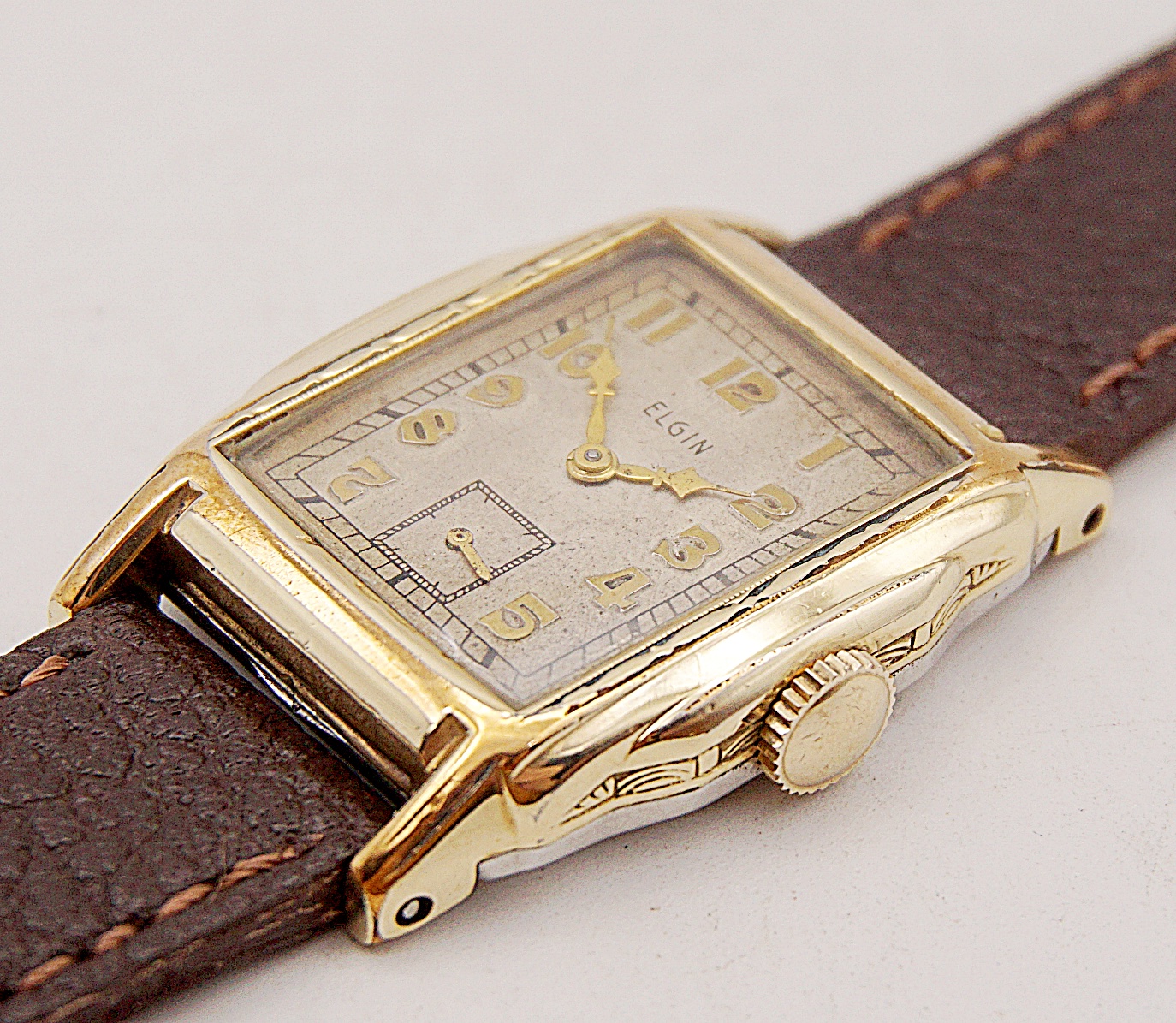 นาฬิกาเก่า ELGIN ไขลานสองเข็มครึ่ง