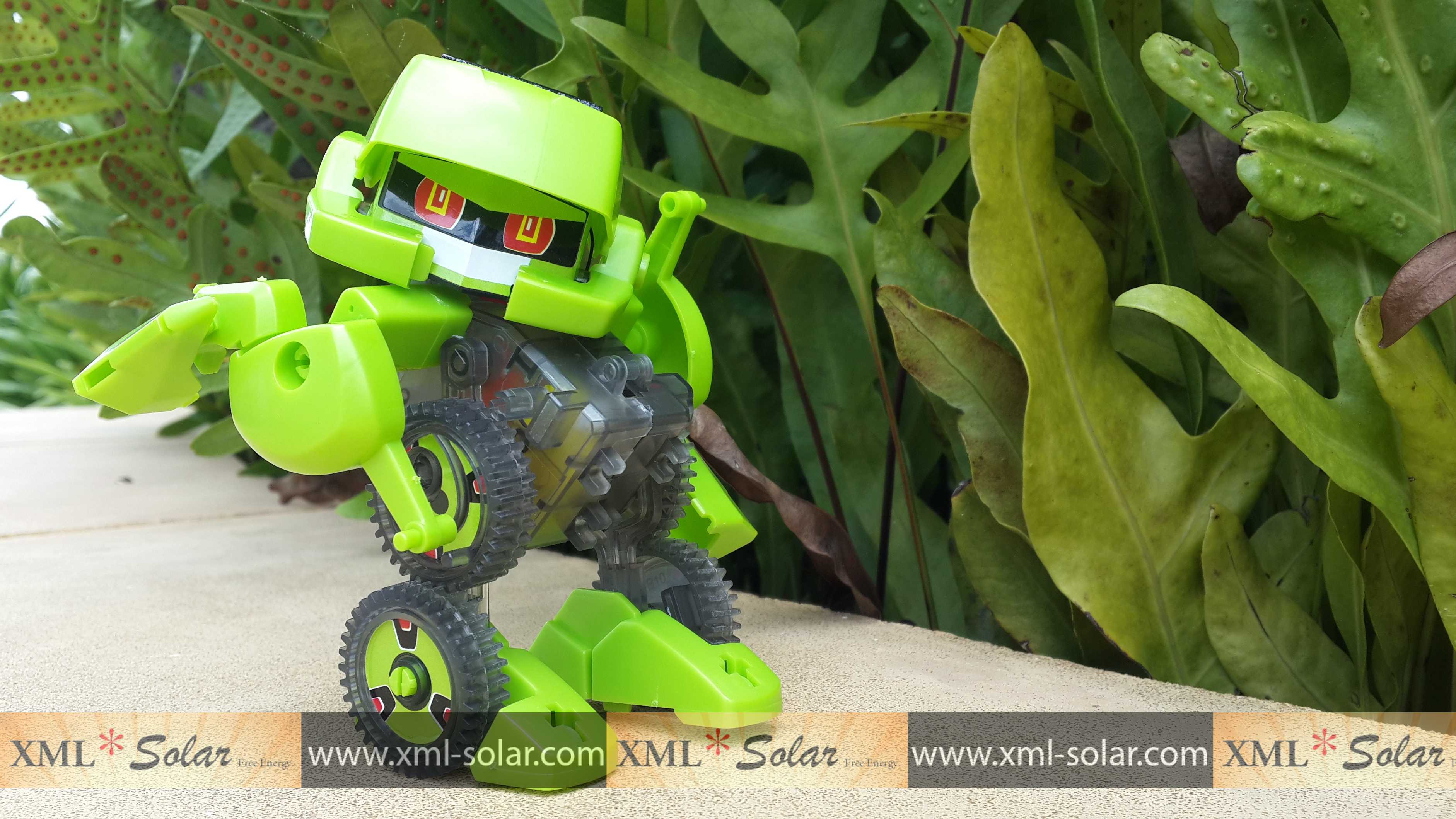 ของเล่นพลังงานแสงอาทิตย์ รุ่น 4 -in-1 (สีเขียว) (1 แถม 1)