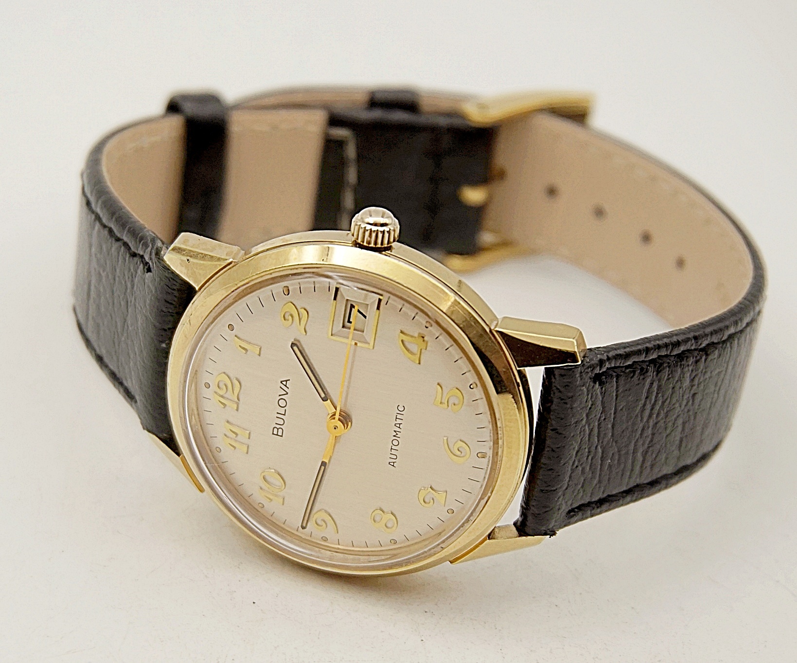 นาฬิกาเก่า BULOVA ออโตเมติก