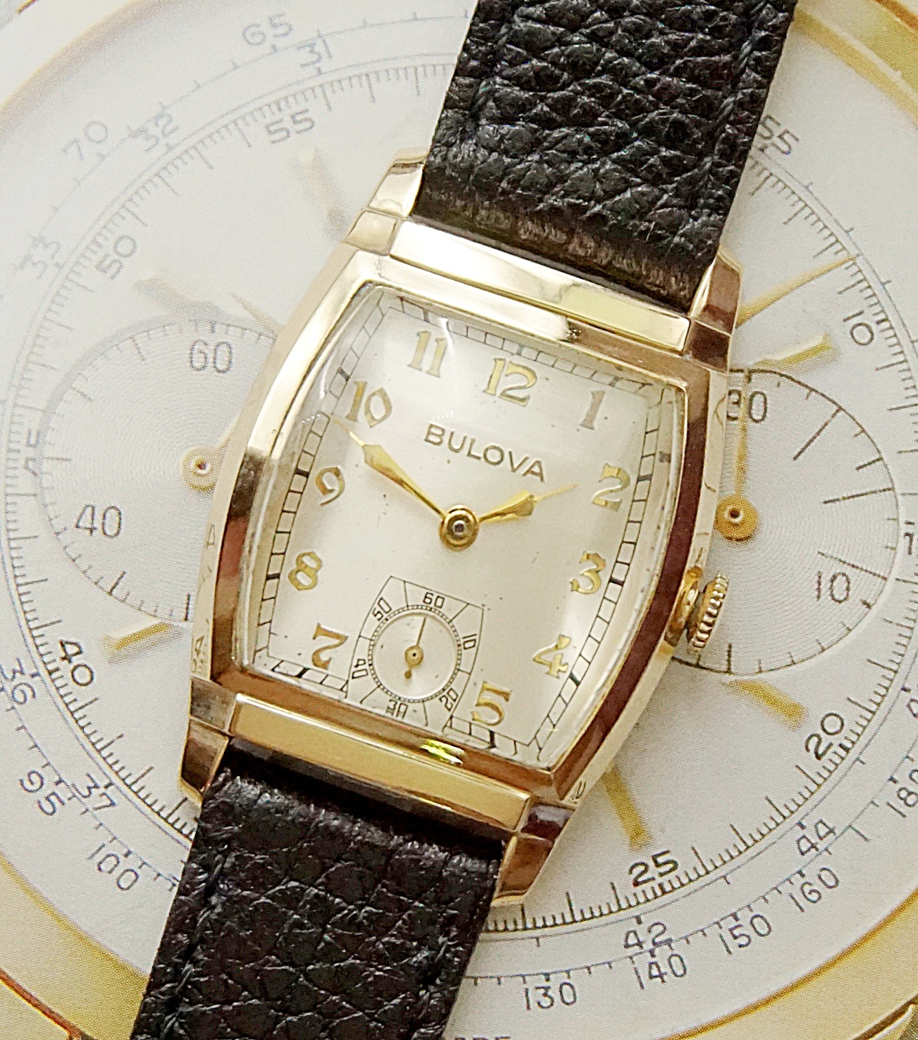 นาฬิกาเก่า BULOVA ไขลานสองเข็มครึ่ง