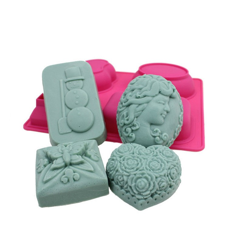 แม่พิมพ์ซิลิโคน พิมพ์สบู่ พิมพ์วุ้น พิมพ์ขนม คละลาย 4 ช่อง (น้ำหนักสบู่ : 50 - 100 g.)