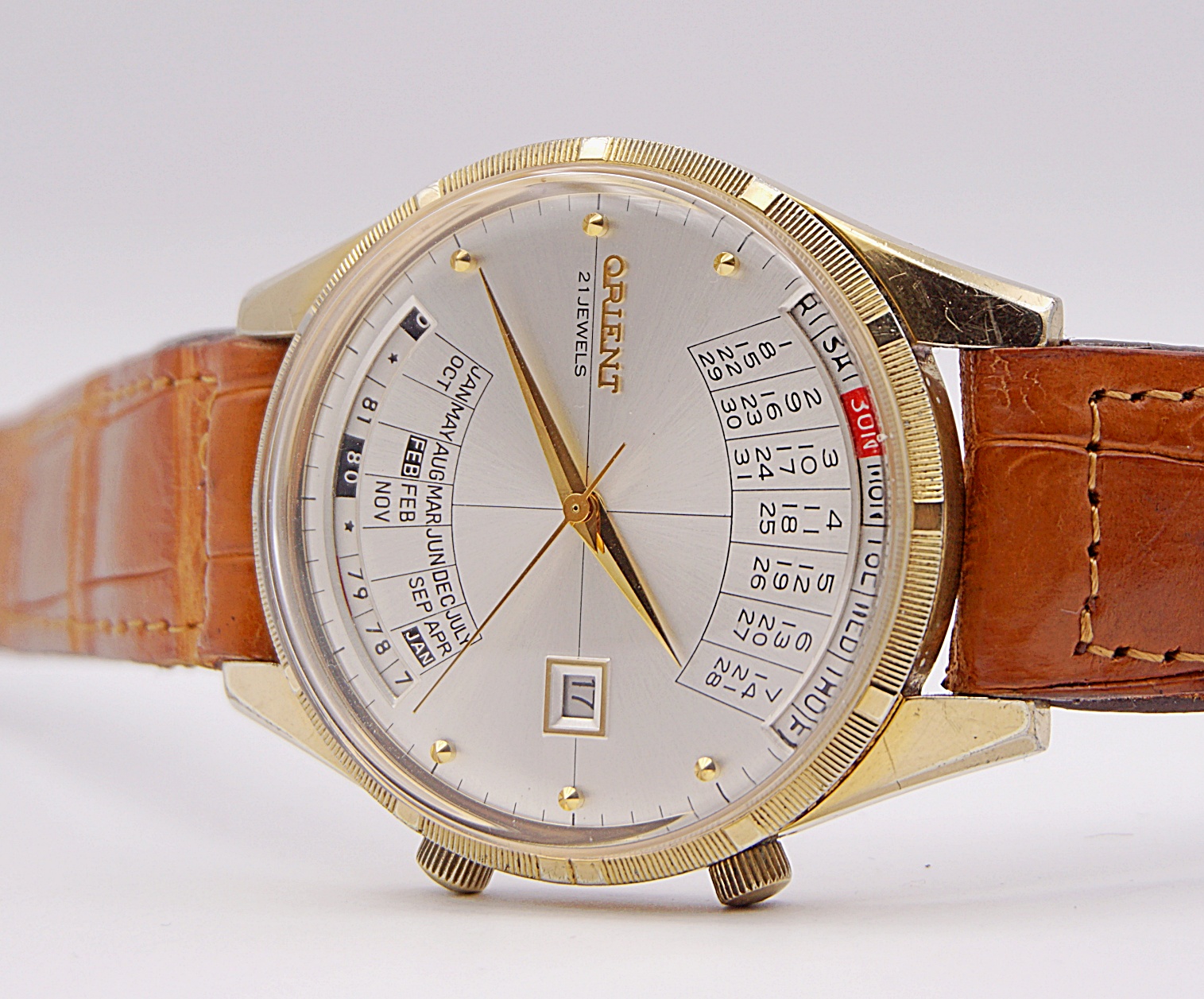 นาฬิกาเก่า ORIENT ไขลานพร้อมปฎิทิน