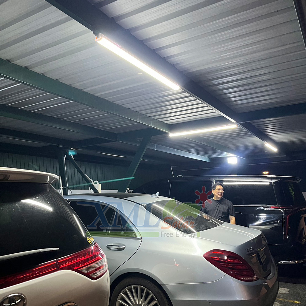 โคมไฟโซล่าเซลล์ ติดเพดาน รุ่นหลอดยาว Series GT (แสง : ขาว)