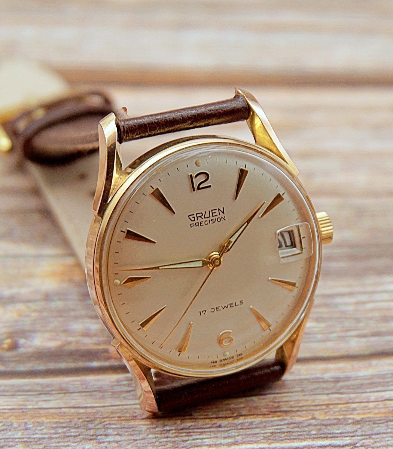 นาฬิกาเก่า GRUEN ไขลาน
